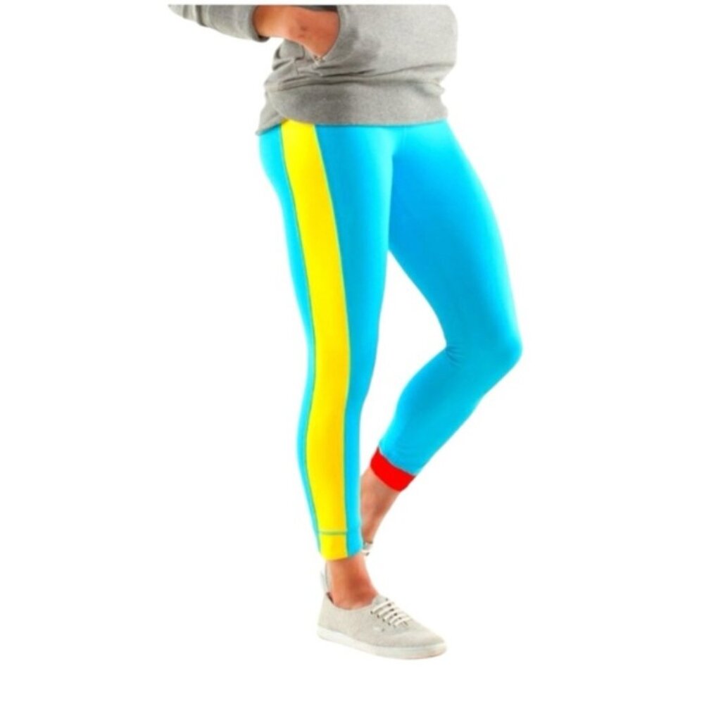 Rare Lululemon Amped Crop Spry Blue / Sizzle / Love Red size 8